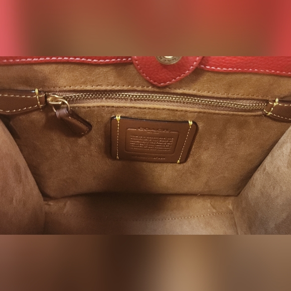 Coaxh Feild Tote 22 With Rexy - Picture 12 of 13